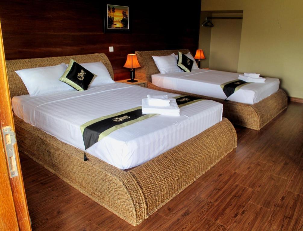 Atmaland Resort Kep Rum bild
