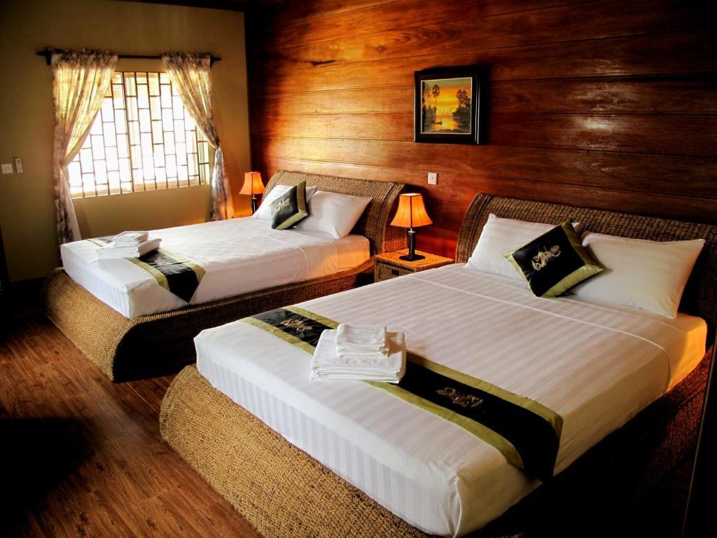 Atmaland Resort Kep Rum bild